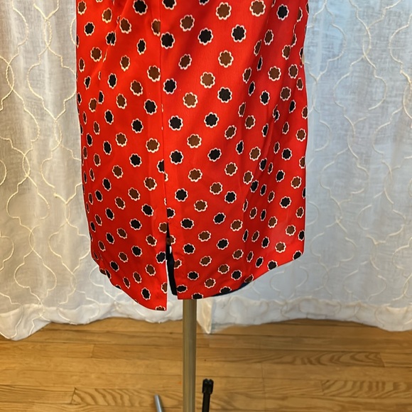 Vintage 70s Polyester Button Down Blouse Red Flowers - Picture 3 of 7